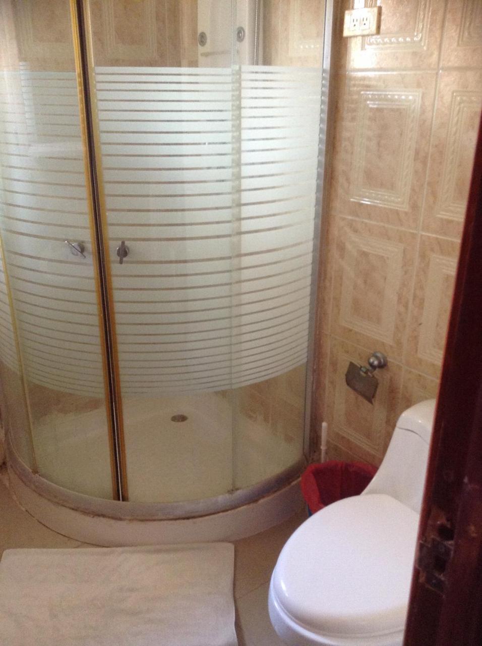 פונטה קאנה White Sands Hostel מראה חיצוני תמונה