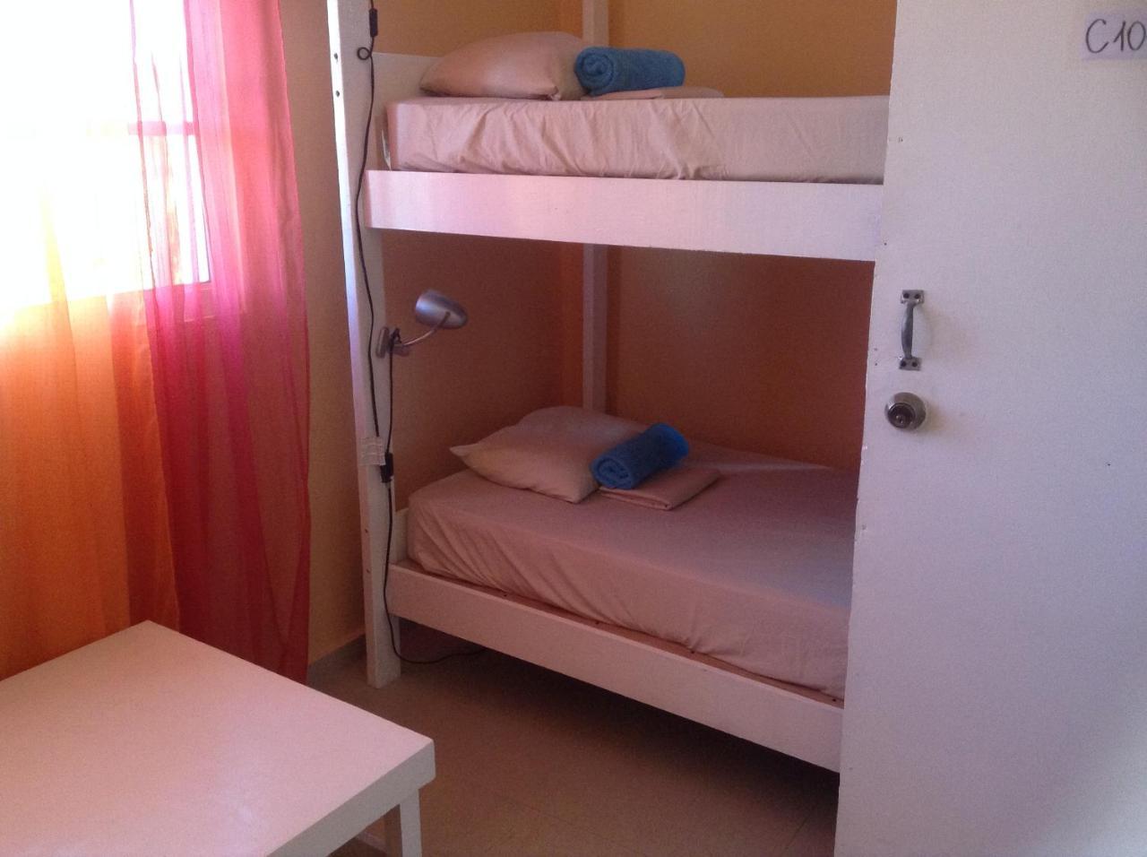 פונטה קאנה White Sands Hostel מראה חיצוני תמונה